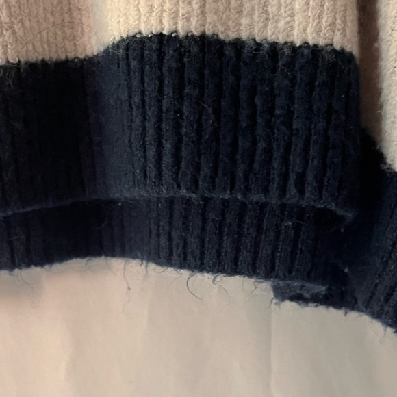 Striped DIVIDED/H&M Sweater - Picture 4 of 5